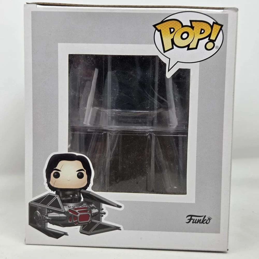 Funko Pop!‎ Deluxe: Star Wars - Kylo Ren (in Tie Fighter) #215 Vaulted